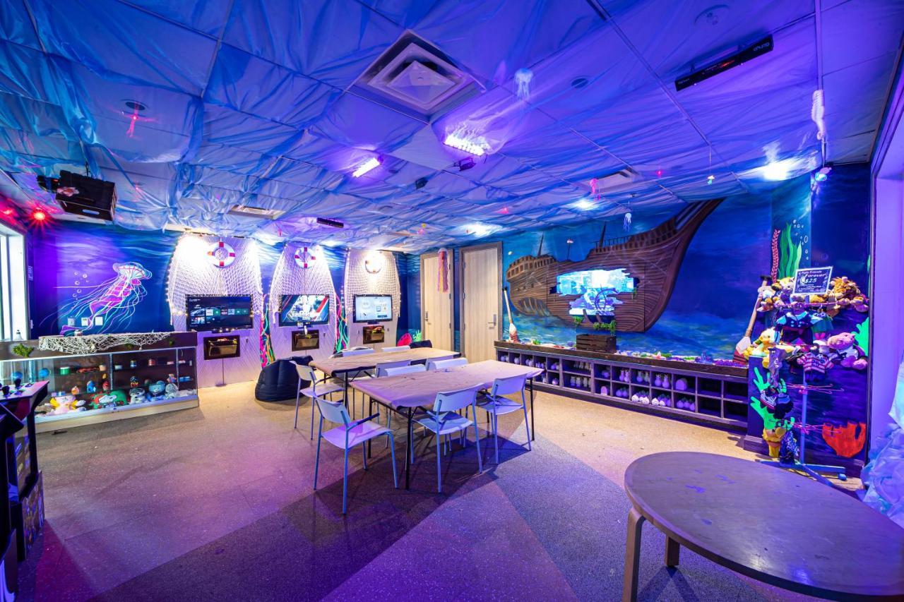 Beautiful Home Near Disney By Rentyl With Private Pool, Themed Rooms, Pool Table & Resort Amenities - 140B Orlando Kültér fotó