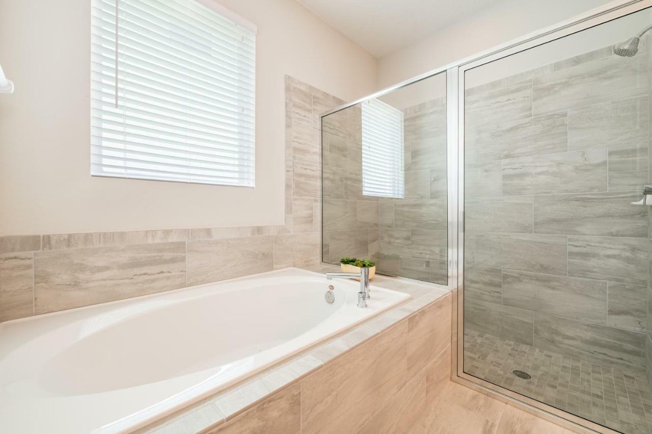 Beautiful Home Near Disney By Rentyl With Private Pool, Themed Rooms, Pool Table & Resort Amenities - 140B Orlando Kültér fotó